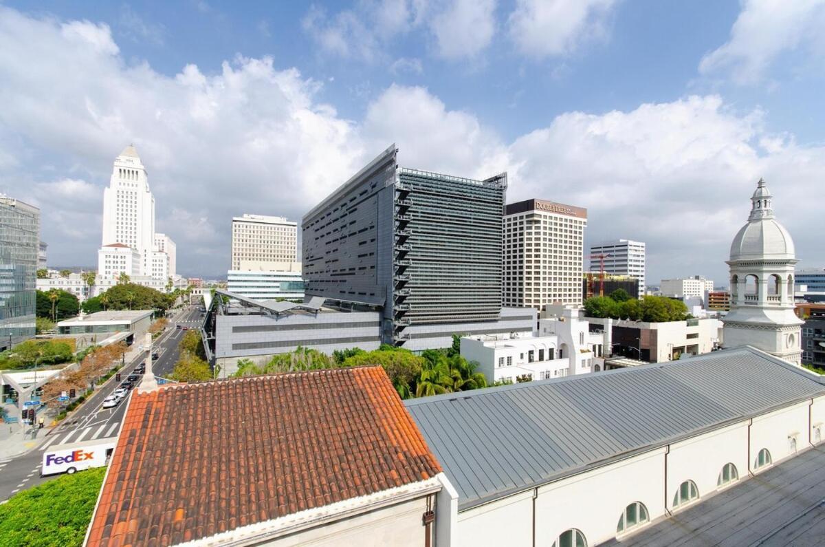 Lovely 3Br Apt With Balcony And Rooftop Pool Plus Views Лос-Анджелес Экстерьер фото